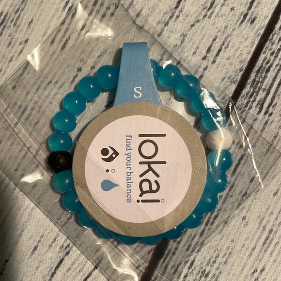 NWT Loaki bracelet - Picture 5 of 5